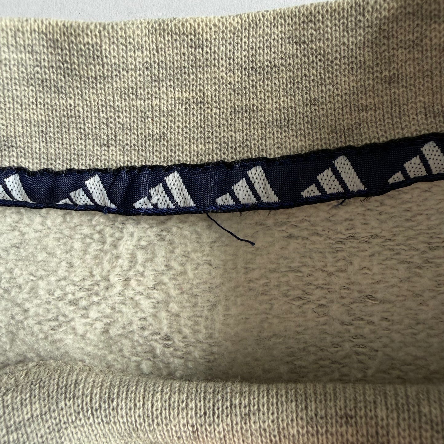 Adidas Sweatshirt - Large