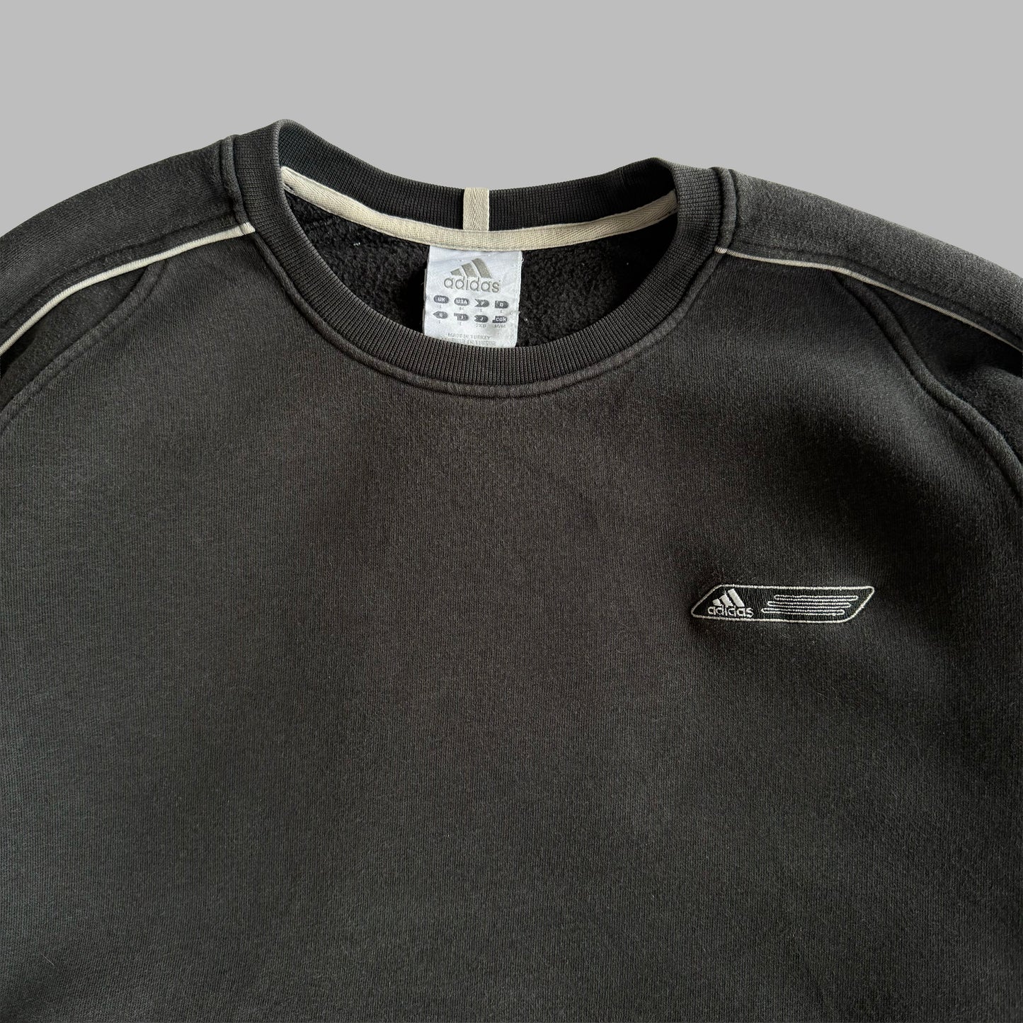 00s Adidas Sweatshirt - Large