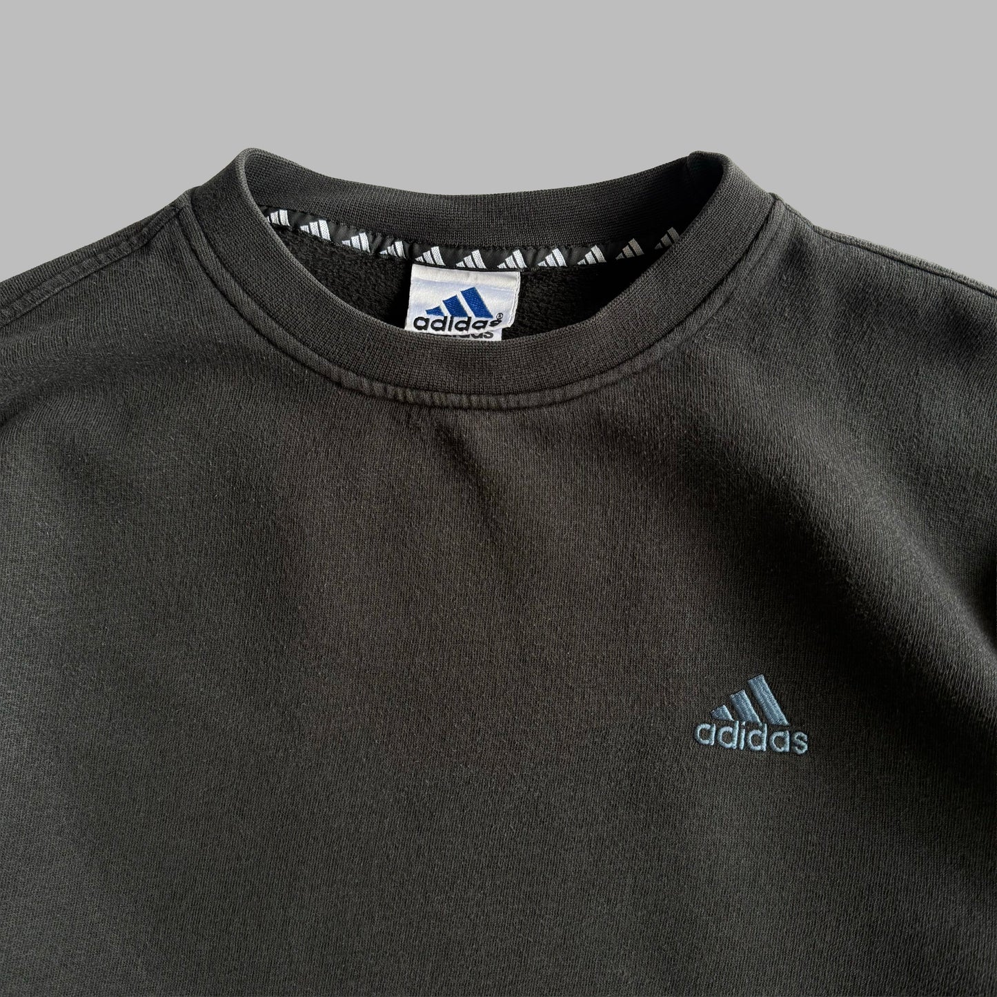 90s Adidas Sweatshirt - Medium