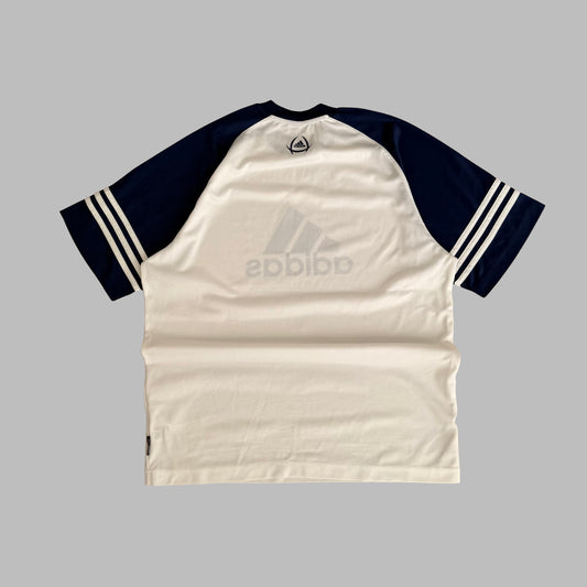 Y2K Adidas Lightweight Raglan T-Shirt - L