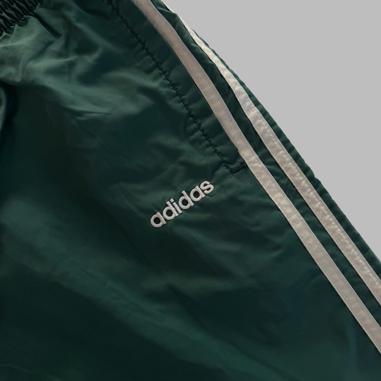 90s Adidas Lightweight Baggy Track Pants - M