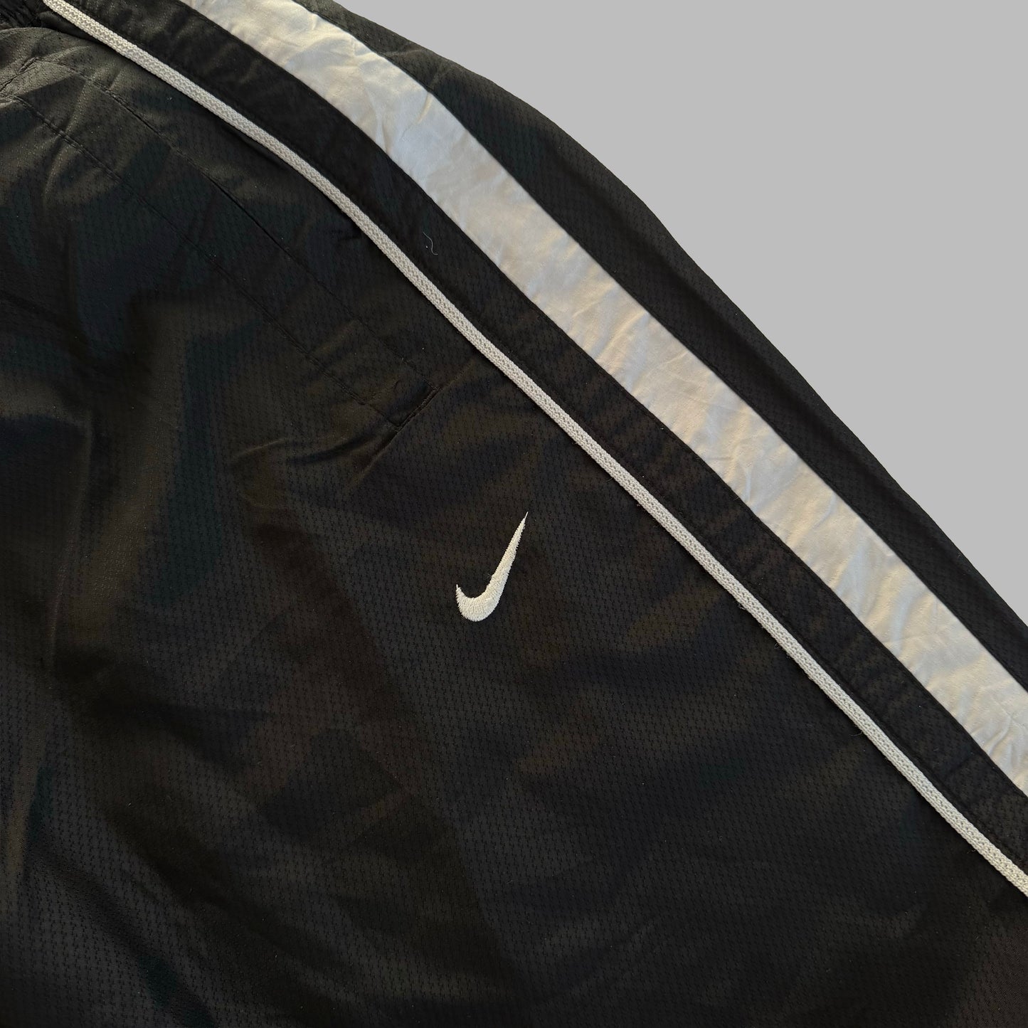 Y2K Nike Wide Leg Striped Track Pants - L