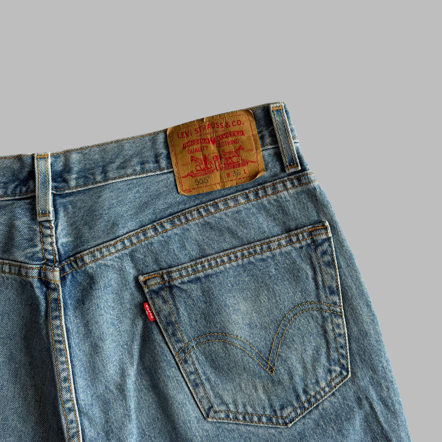 Levis Paper Tag Jorts - 36"
