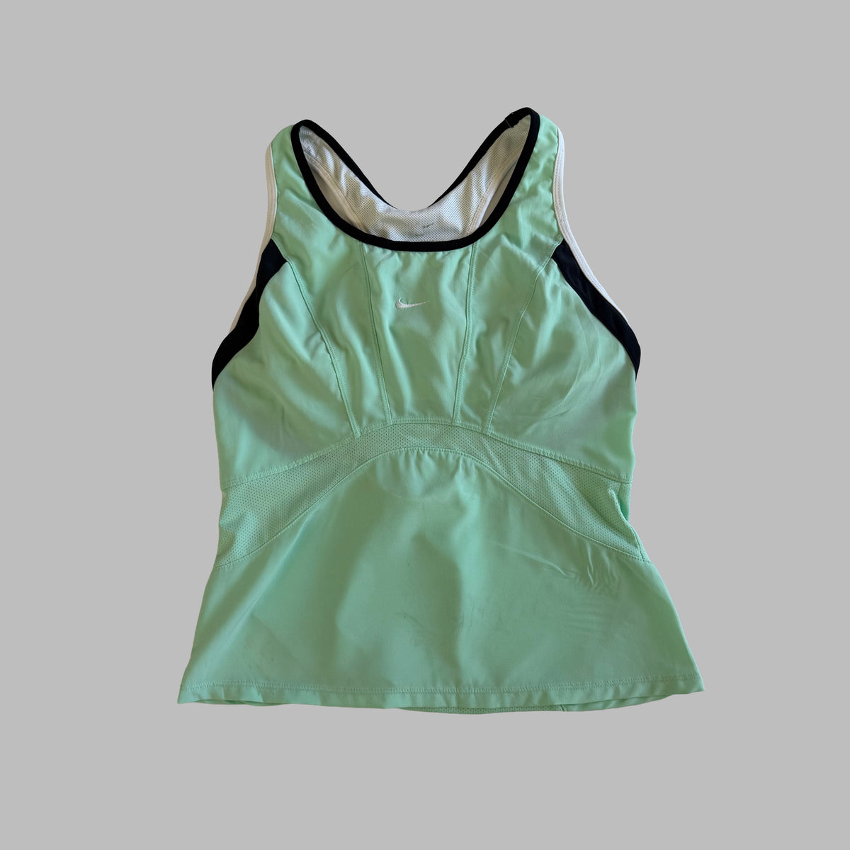 Y2K Nike Lightweight Racerback Activewear Top - M