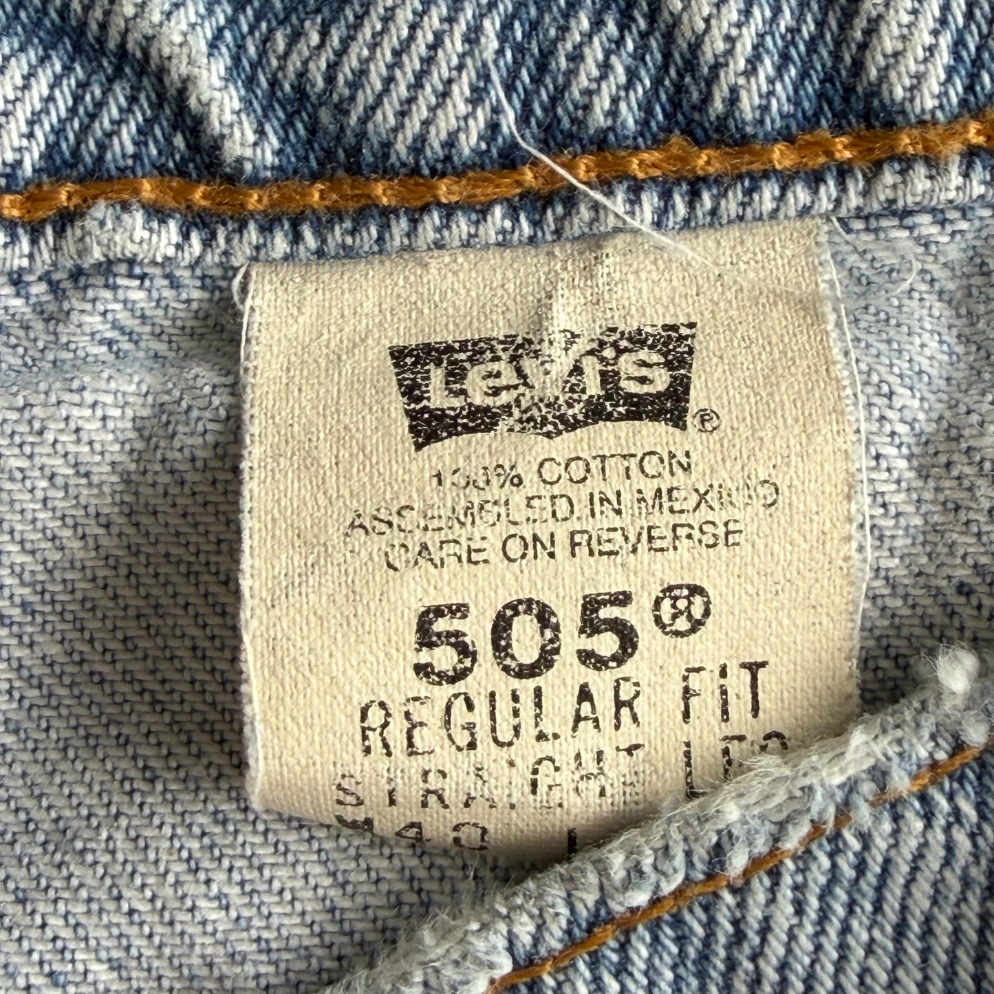 90s Levis Paper Tag Straight Leg Jeans - 40 x 32