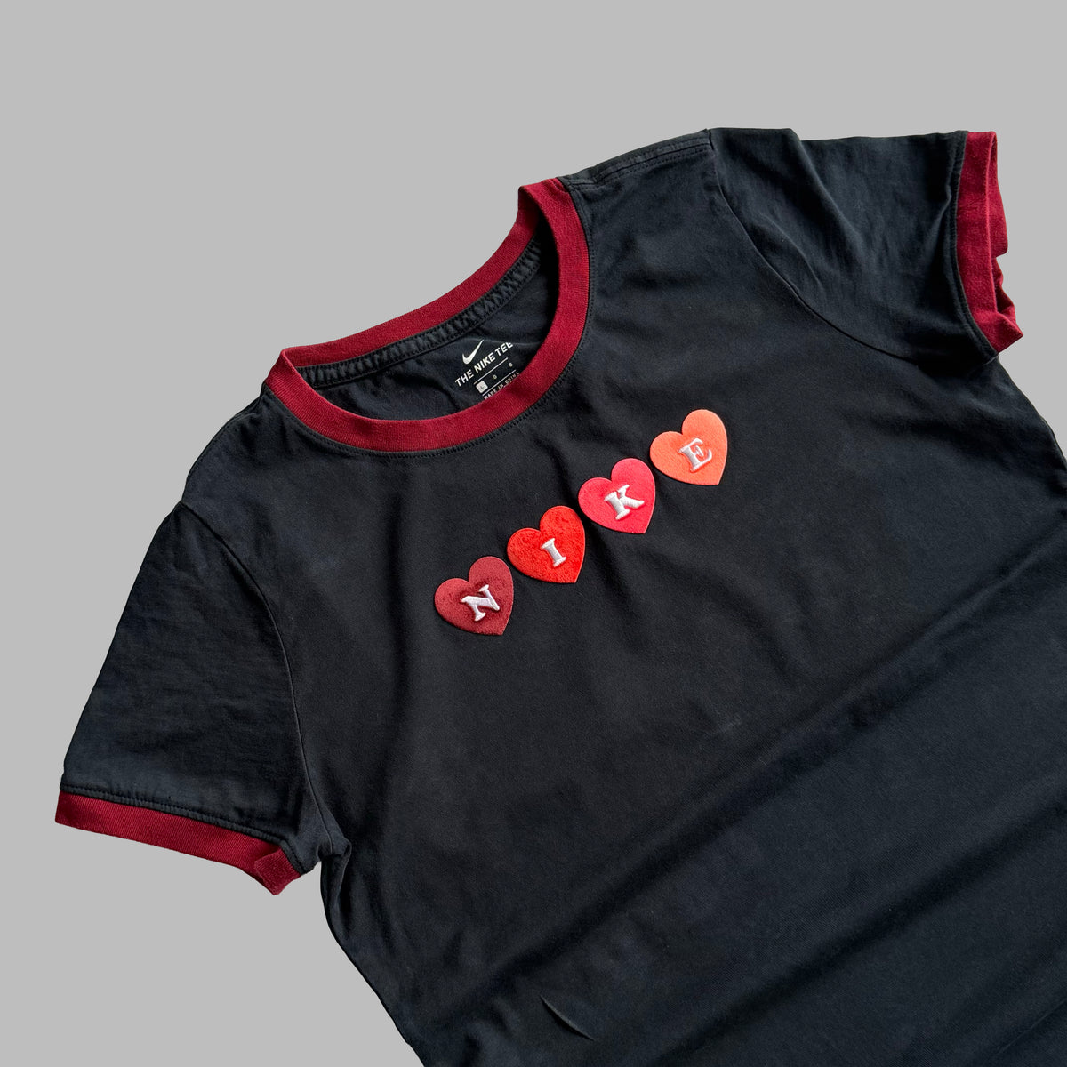 Nike Ringer Spell Out Top - L
