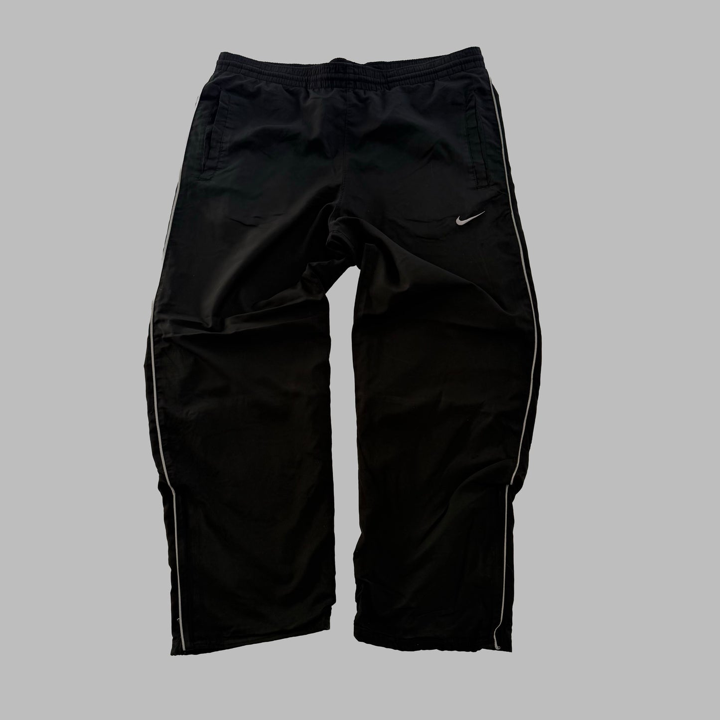 Nike Wide Leg Striped Track Pants - M