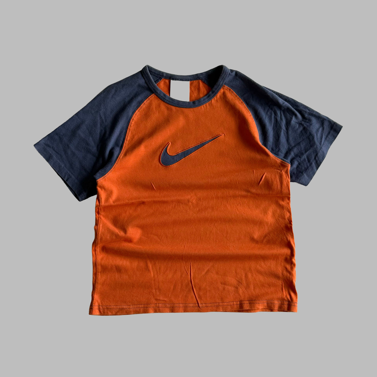 Y2K Nike Centre Swoosh Raglan Baby Tee - S