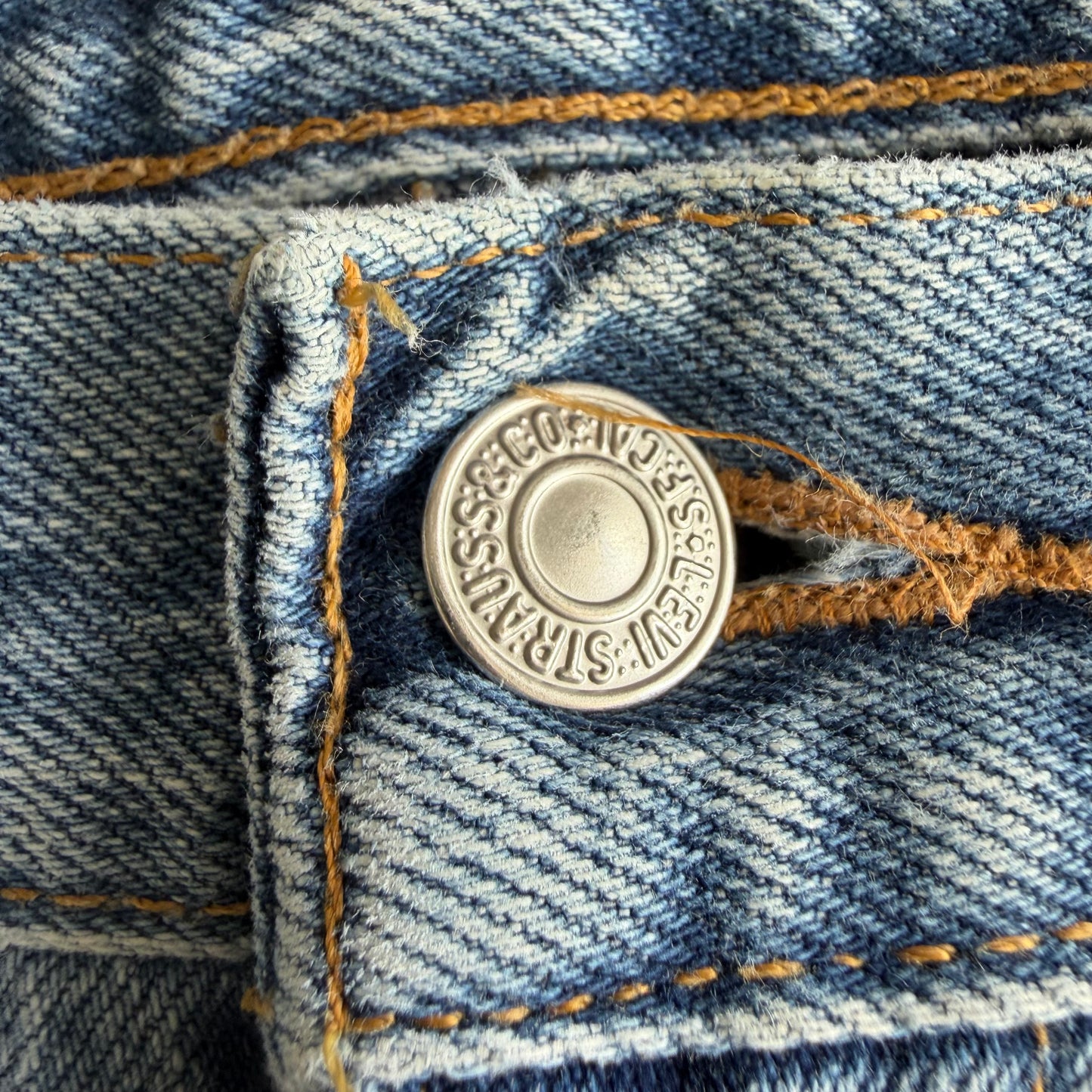 90s Levis Paper Tag Straight Leg Jeans - 36 x 34