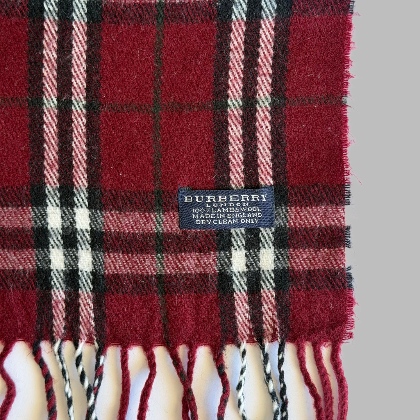 00s Burberry Scarf