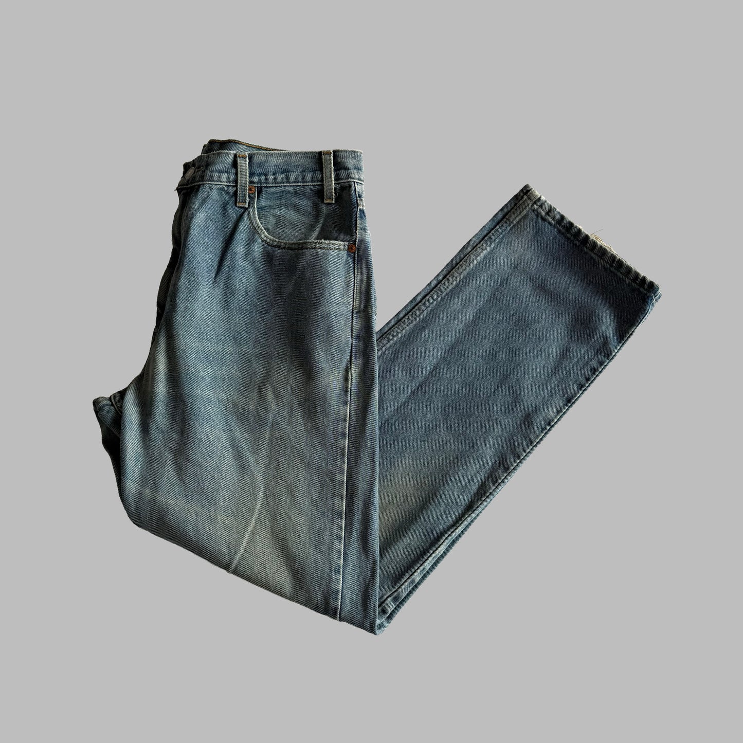 Levis Paper Tag Straight Leg Jeans - 36 x 32