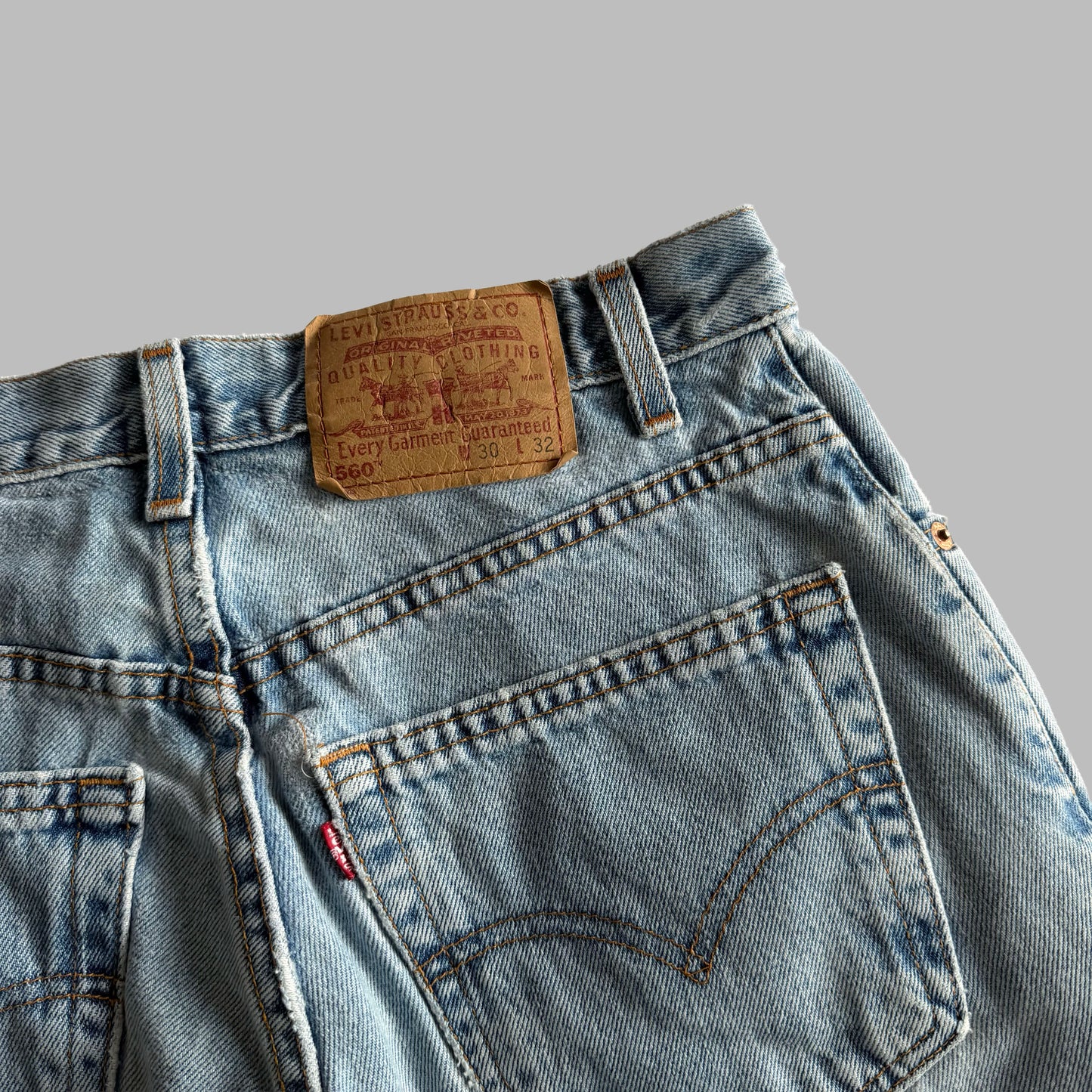 90s Levis Paper Tag Barrel Jeans - 30 x 32