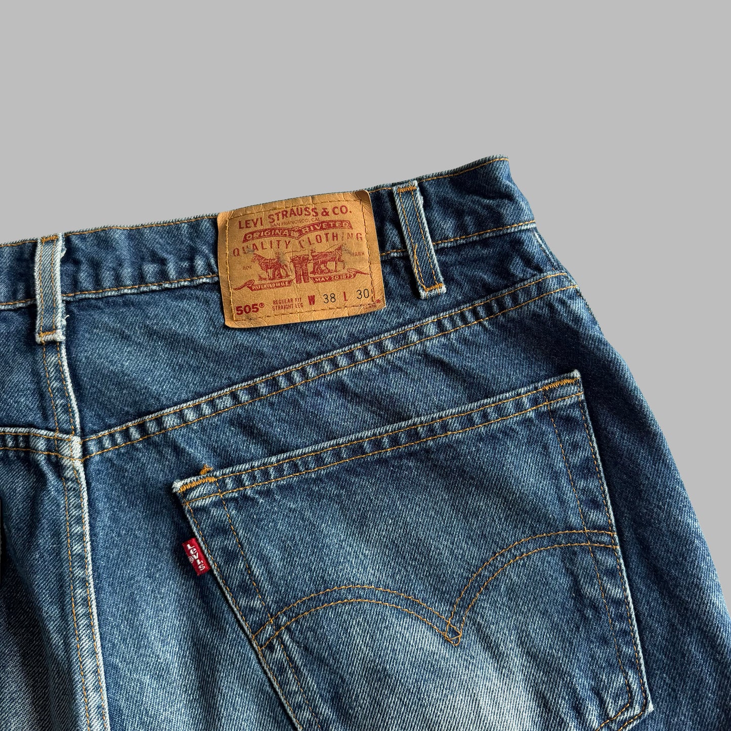 90s Levis Paper Tag Straight Leg Jeans - 38 x 30