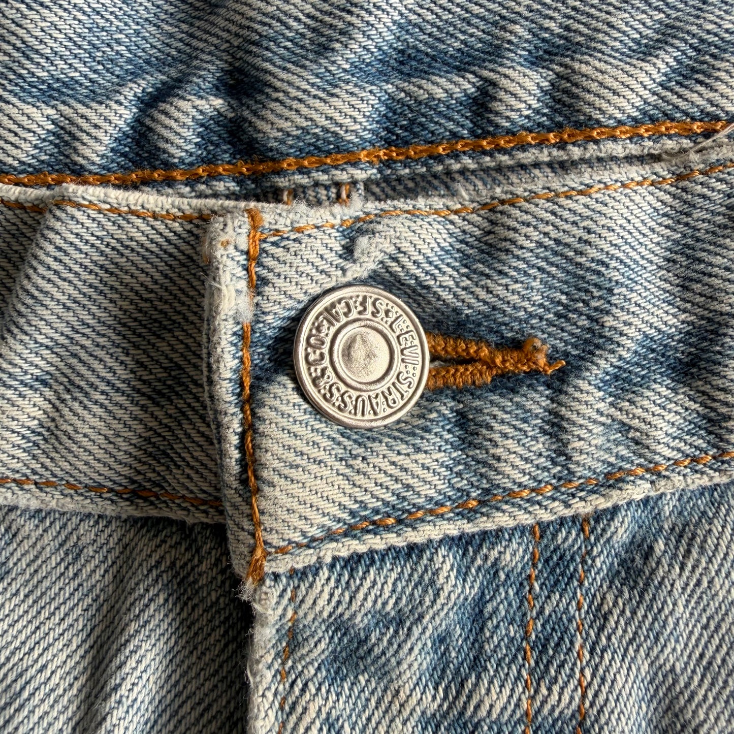 90s Levis Paper Tag Straight Leg Jeans - 36 x 34