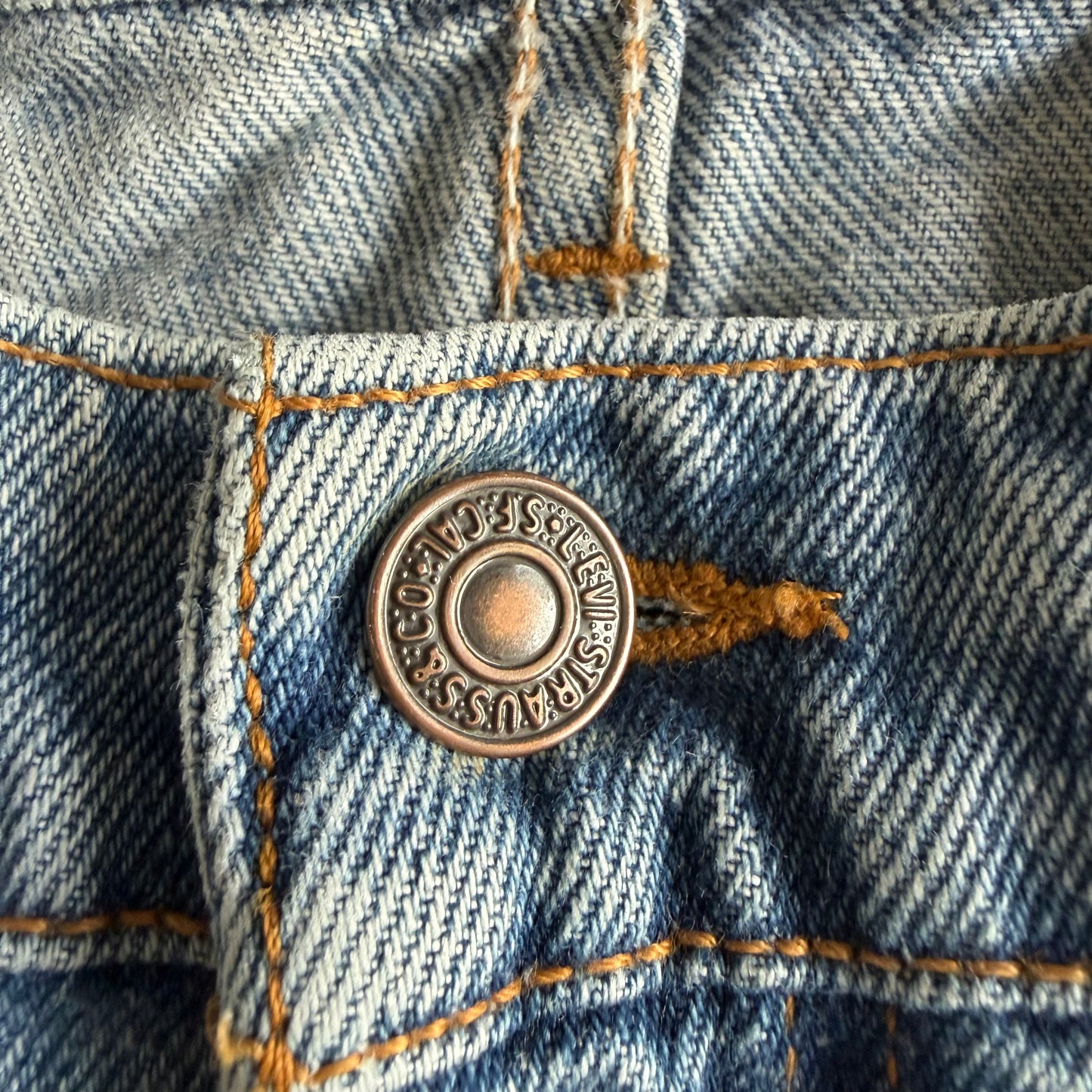 90s Levis Paper Tag Straight Leg Jeans - 38 x 30