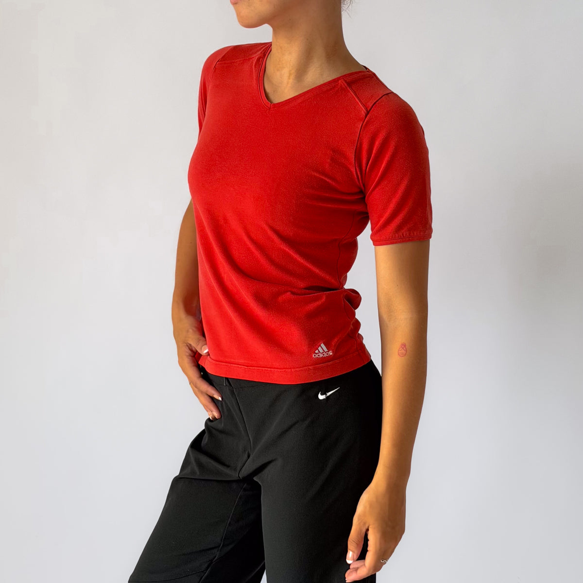 Y2K Adidas Minimal V-Neck Baby Tee - M