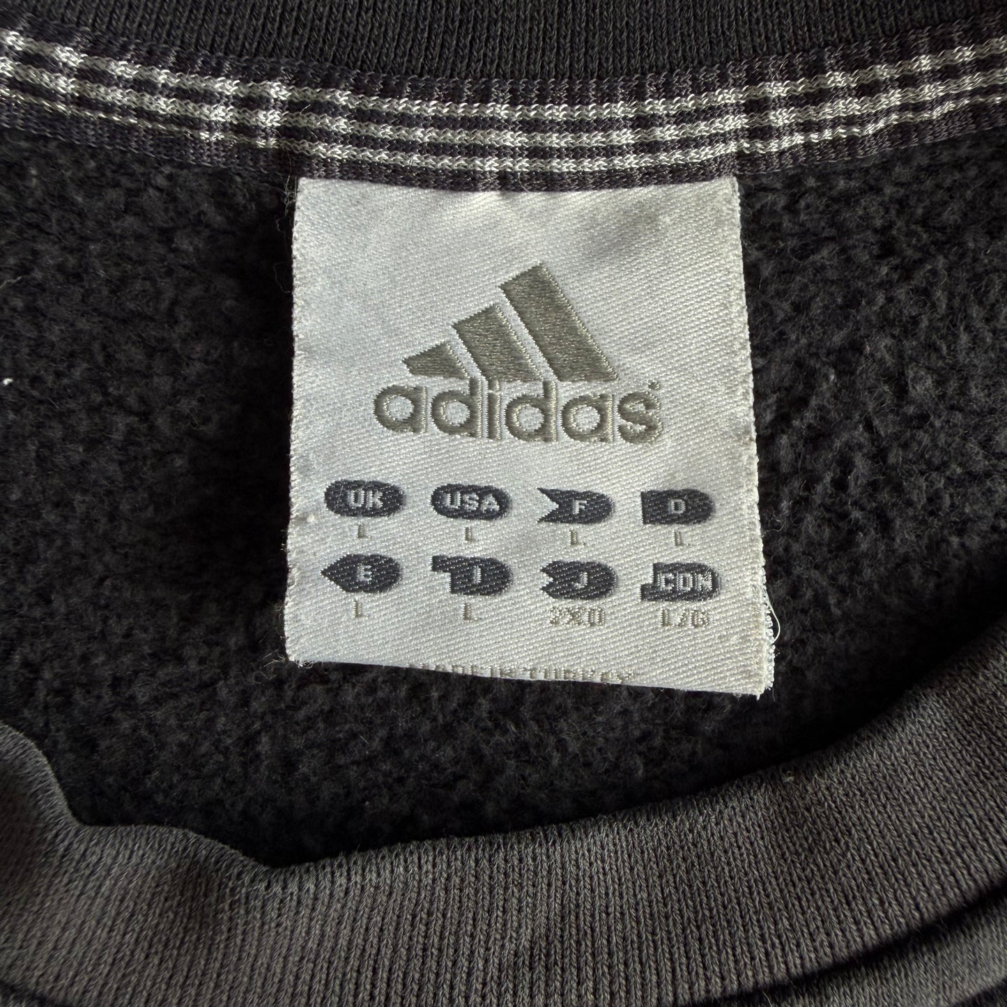 Y2K Adidas Three Striped Sweatshirt - L