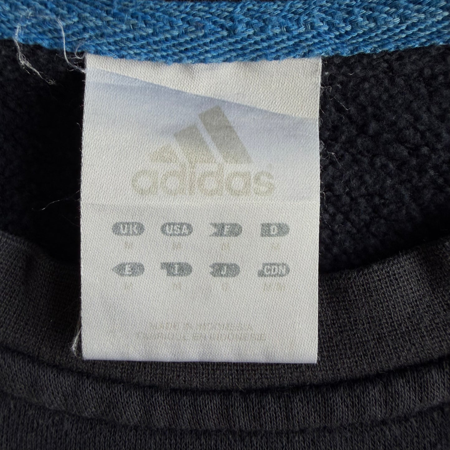 Y2K Adidas three Striped Sweatshirt - M
