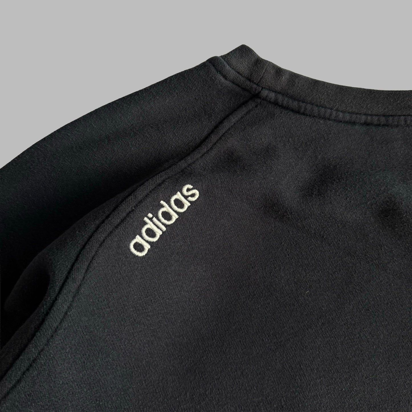 Y2K Adidas three Striped Sweatshirt - M