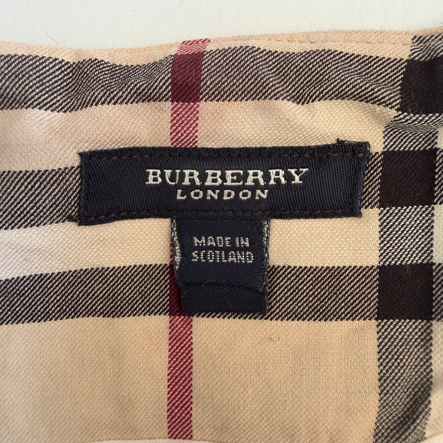 Y2K Burberry Nova Check Pleated Skirt - 27"