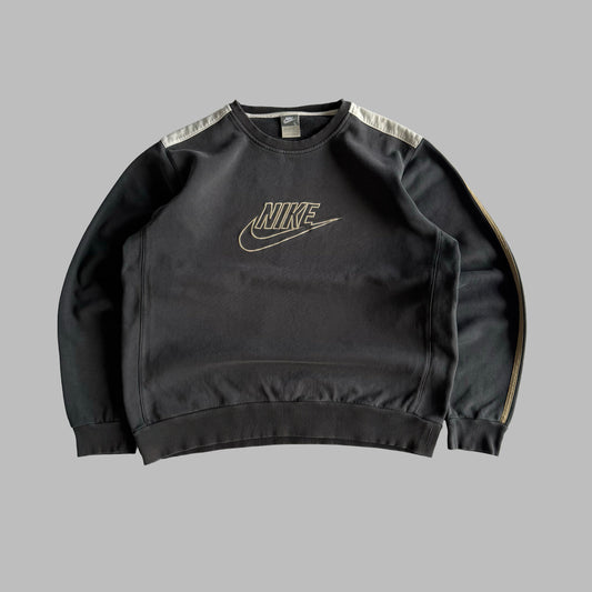 Y2K Nike Spell Out Sweatshirt - L