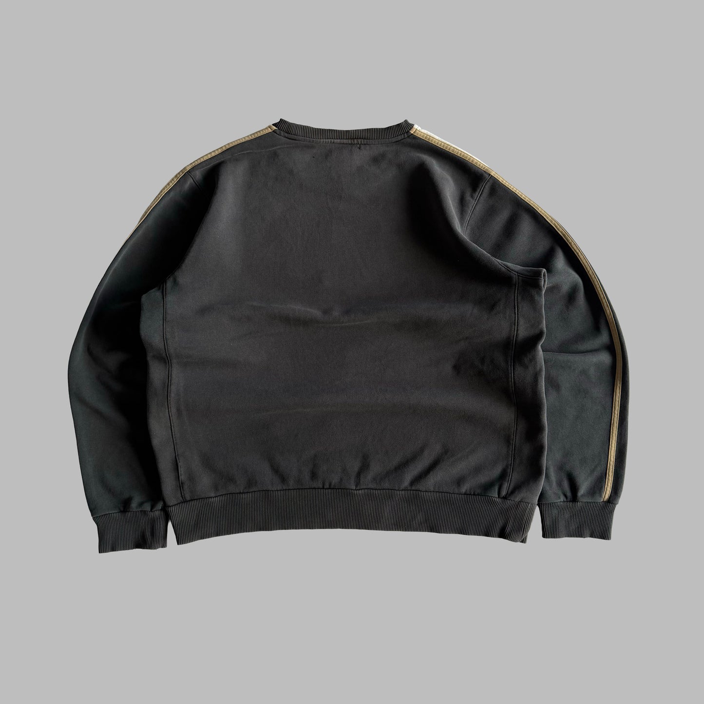 Y2K Nike Spell Out Sweatshirt - L
