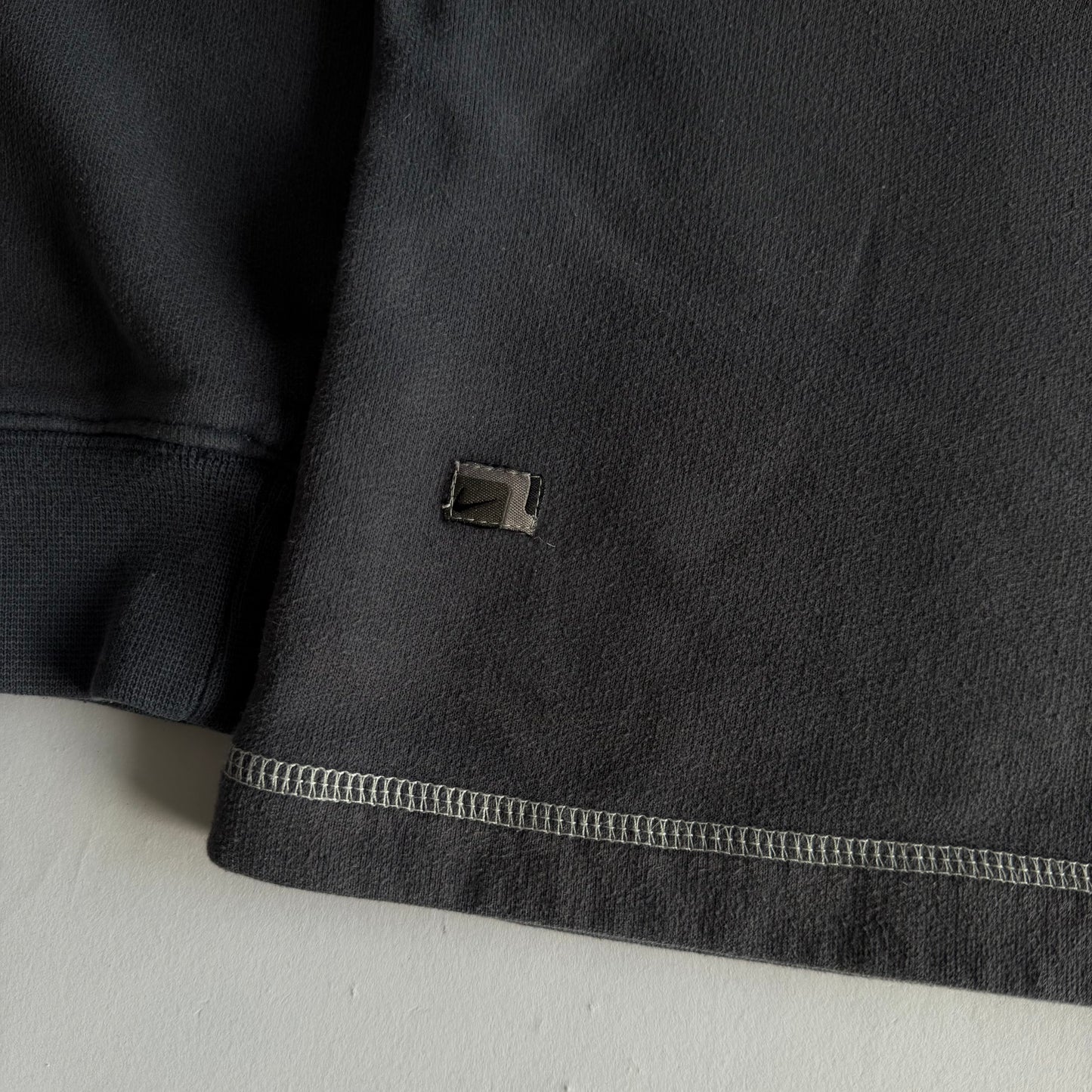 Y2K Nike Striped Sweatshirt - L