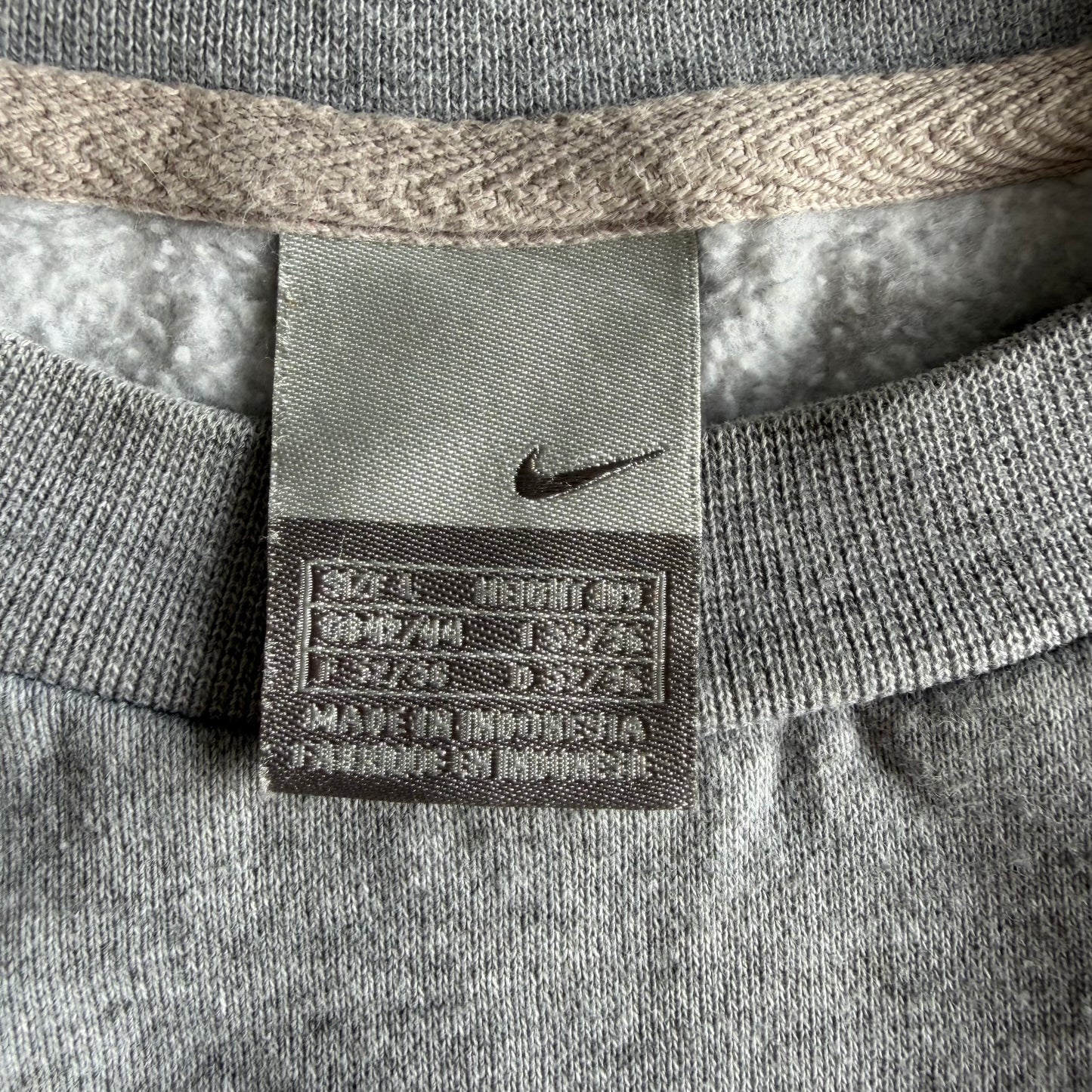 Y2K Nike Single Swoosh Panelled Sweatshirt - L