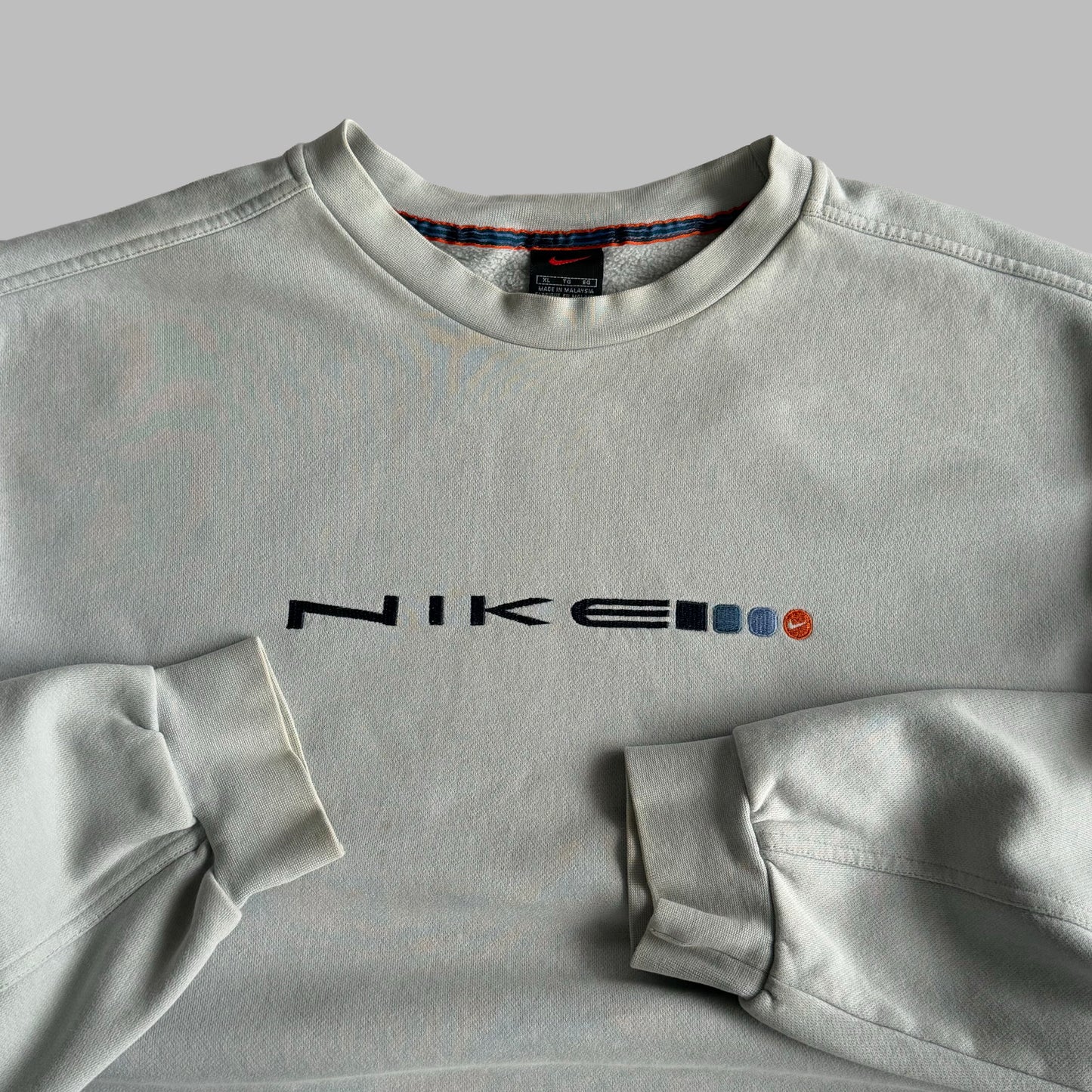 Y2K Nike Cube Sweatshirt - XL