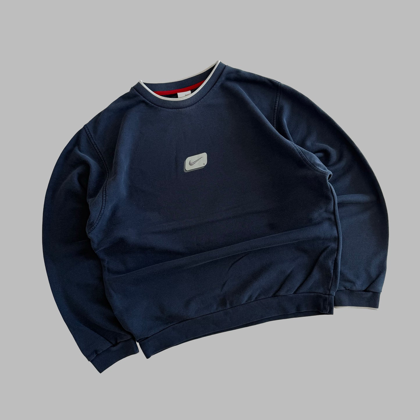 Y2K Nike Centre Swoosh Sweatshirt - M