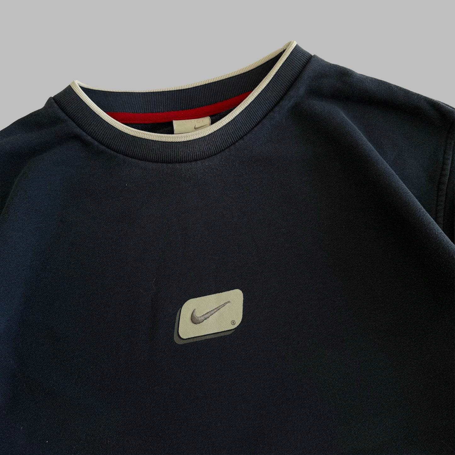 Y2K Nike Centre Swoosh Sweatshirt - M