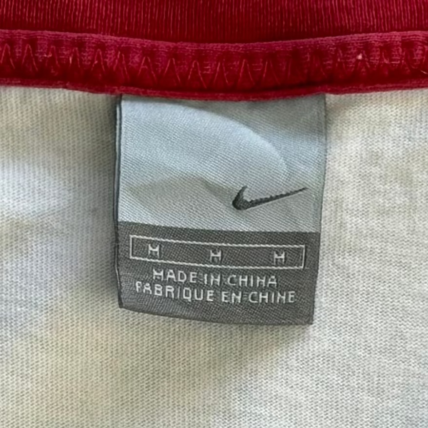 Y2K Nike V-Neck Fitted Raglan Tee - M