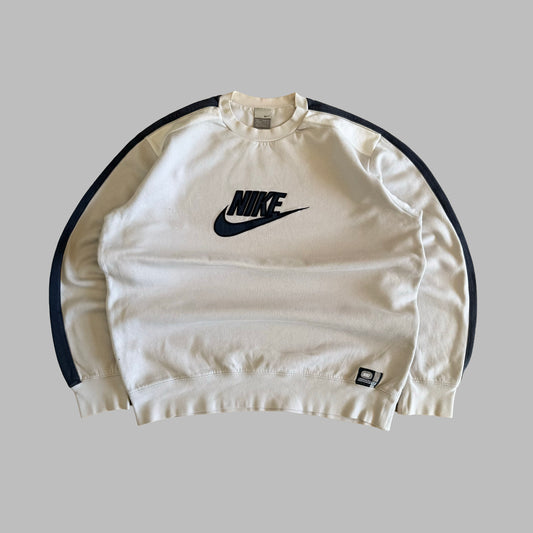 Y2K Nike Embroidered Sweatshirt - L