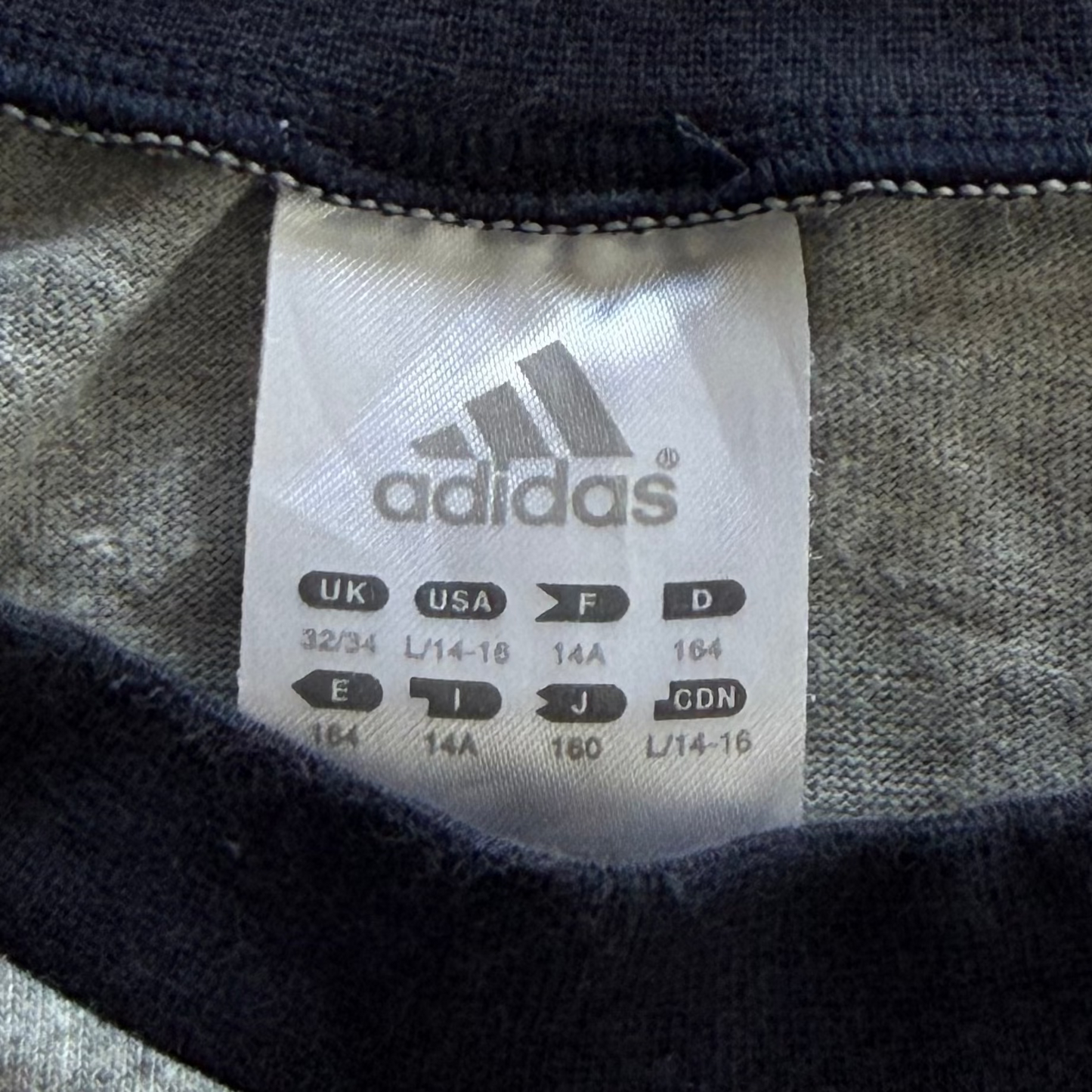 Y2K Adidas Raglan Baby Tee - L