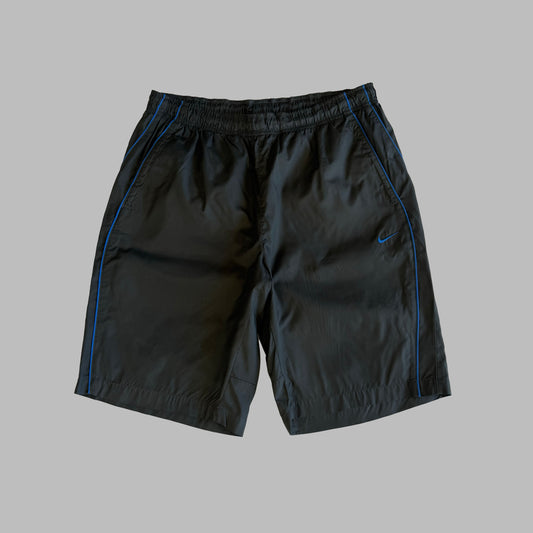 Y2K Nike Striped Lightweight Track Shorts - M