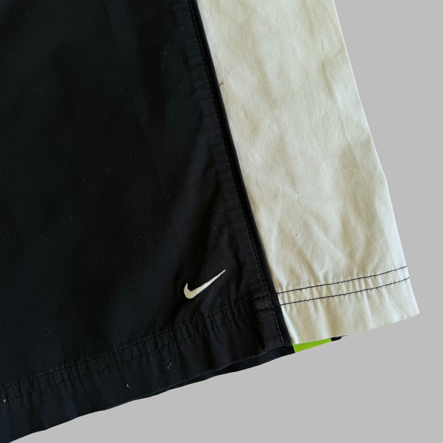 Y2K Nike Panelled Heavyweight Track Shorts - M