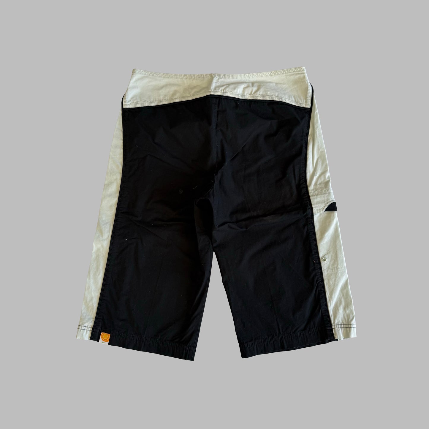 Y2K Nike Panelled Heavyweight Track Shorts - M