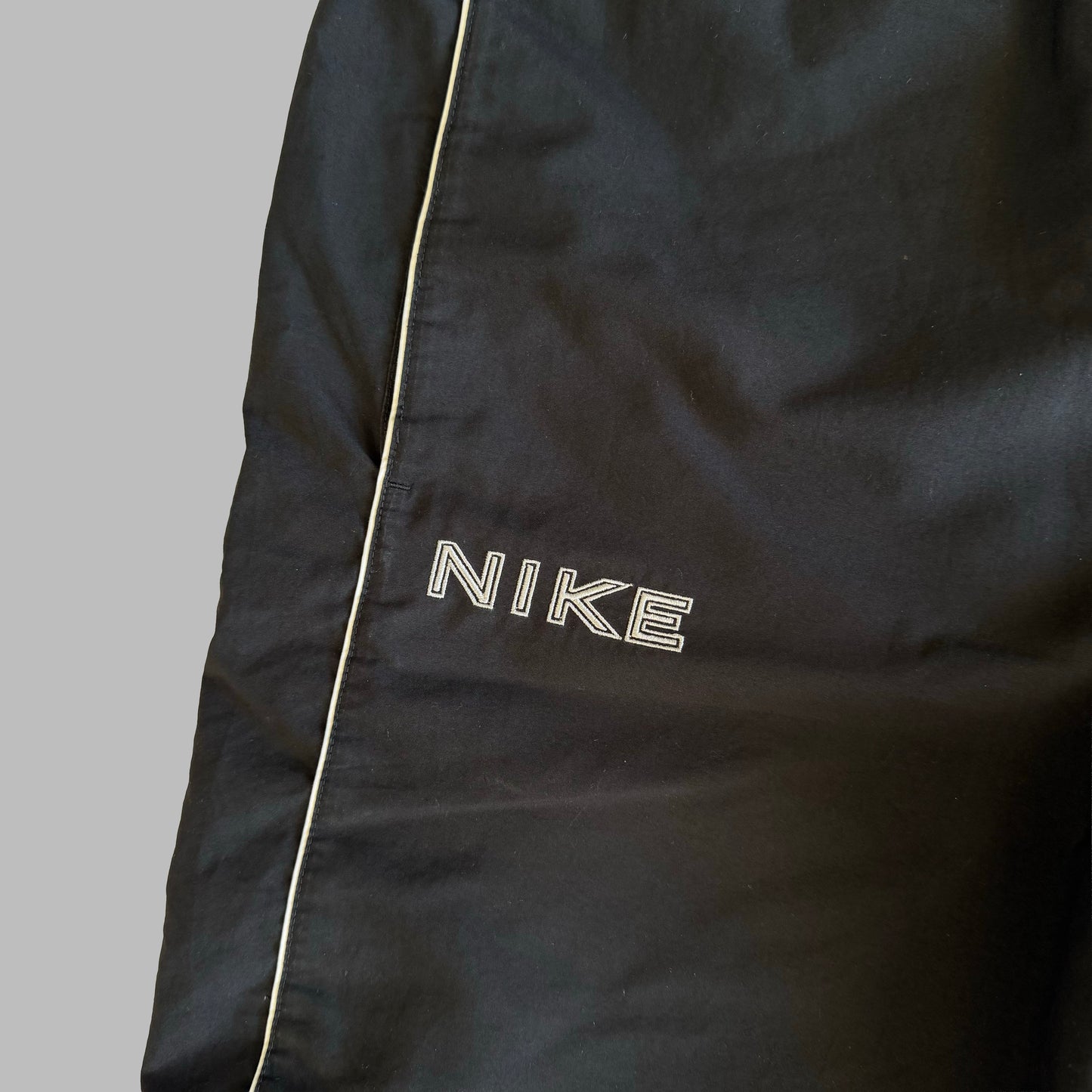 Y2K Nike Spell Out Lightweight Track Shorts - M