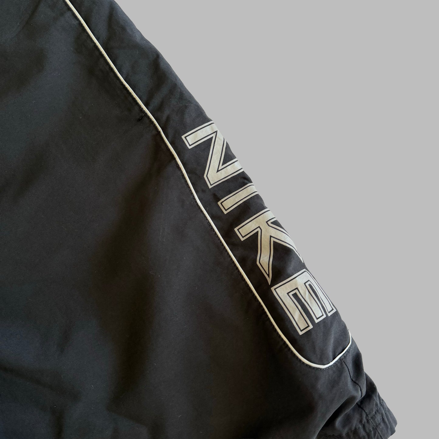 Y2K Nike Spell Out Lightweight Track Shorts - M