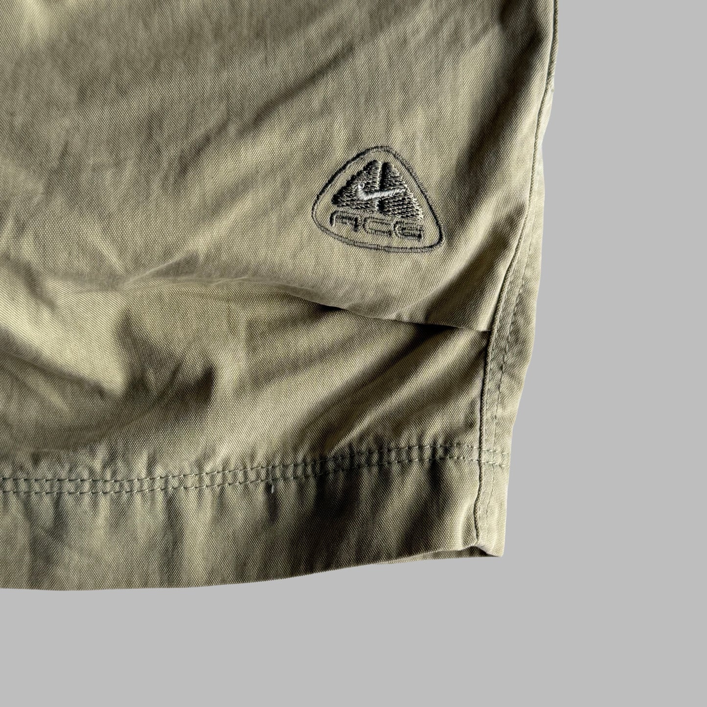 Y2K Nike ACG Lightweight Track Shorts - XL