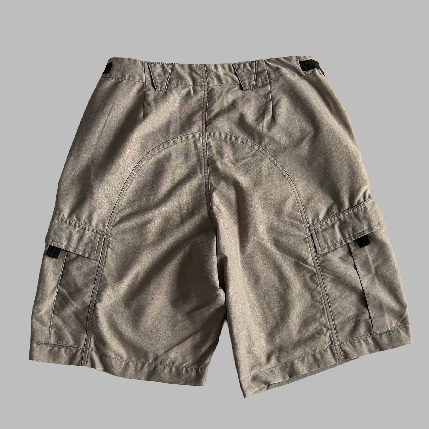 Y2K Nike ACG Lightweight Cargo Shorts - M