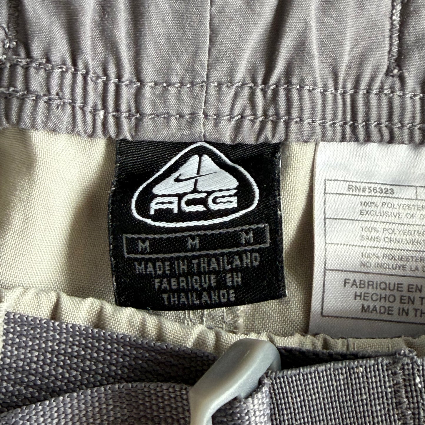 Y2K Nike ACG Lightweight Track Shorts - M