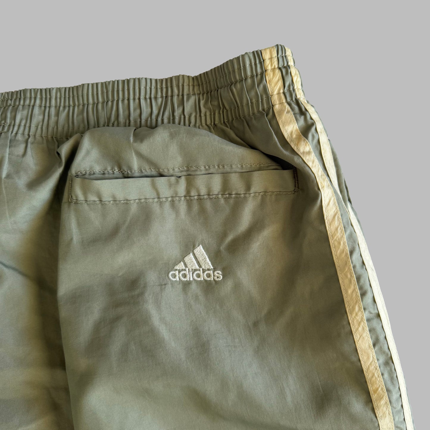 90s Adidas Three Stripe Lightweight Track Pants - L