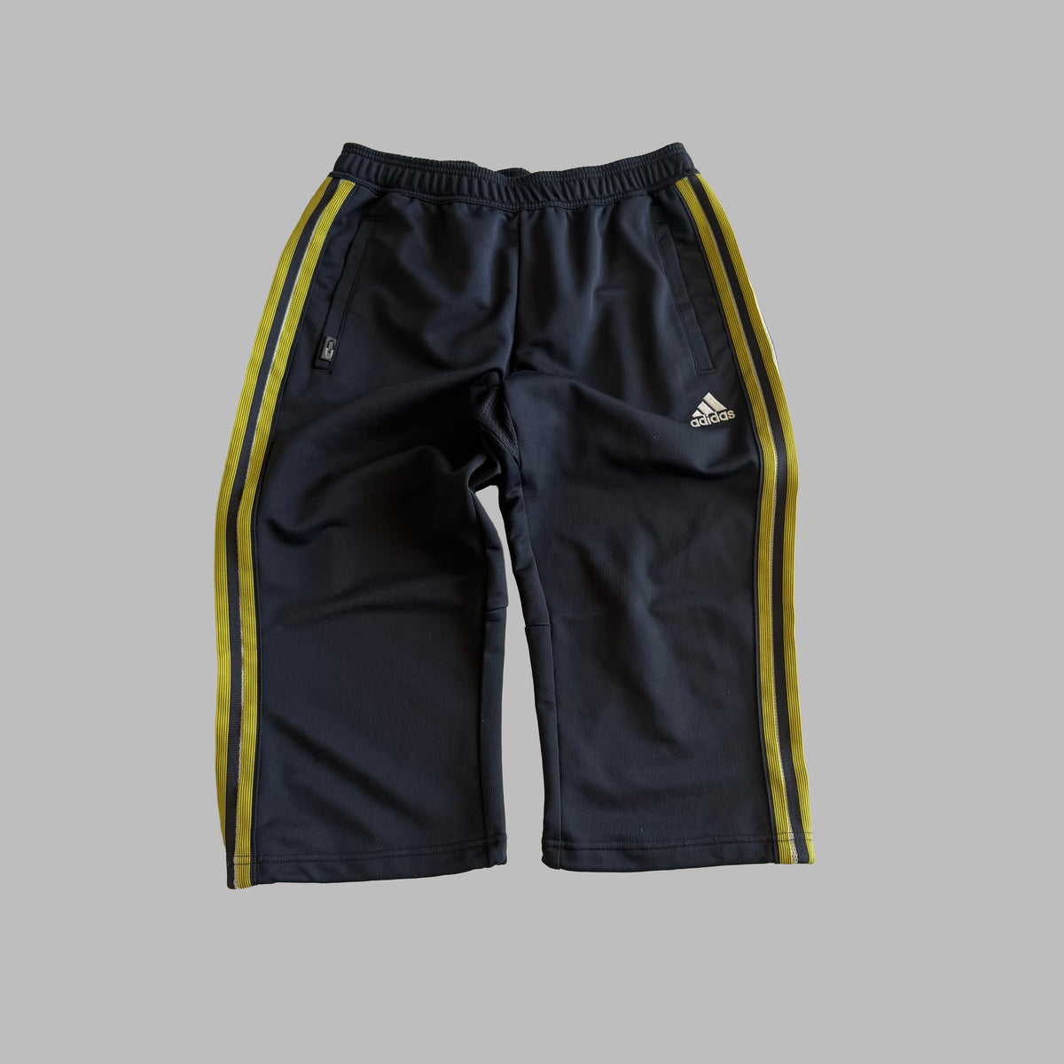 Y2K Adidas Three Stripe 3/4 Length Track Pants - M