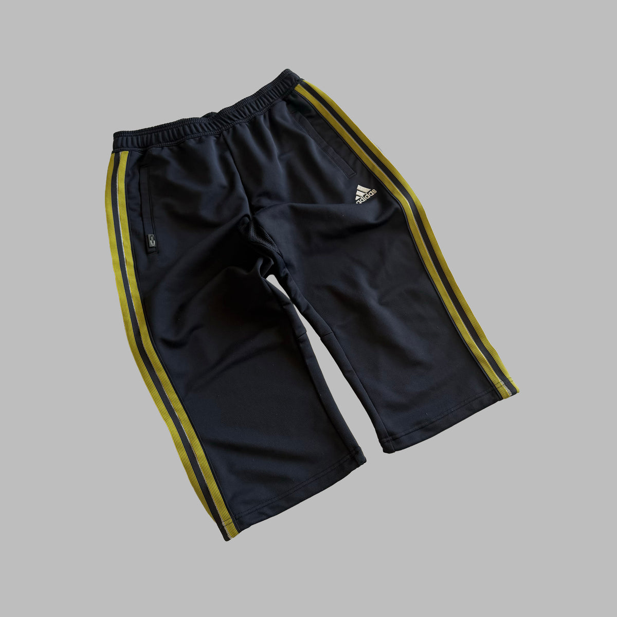 Y2K Adidas Three Stripe 3/4 Length Track Pants - M