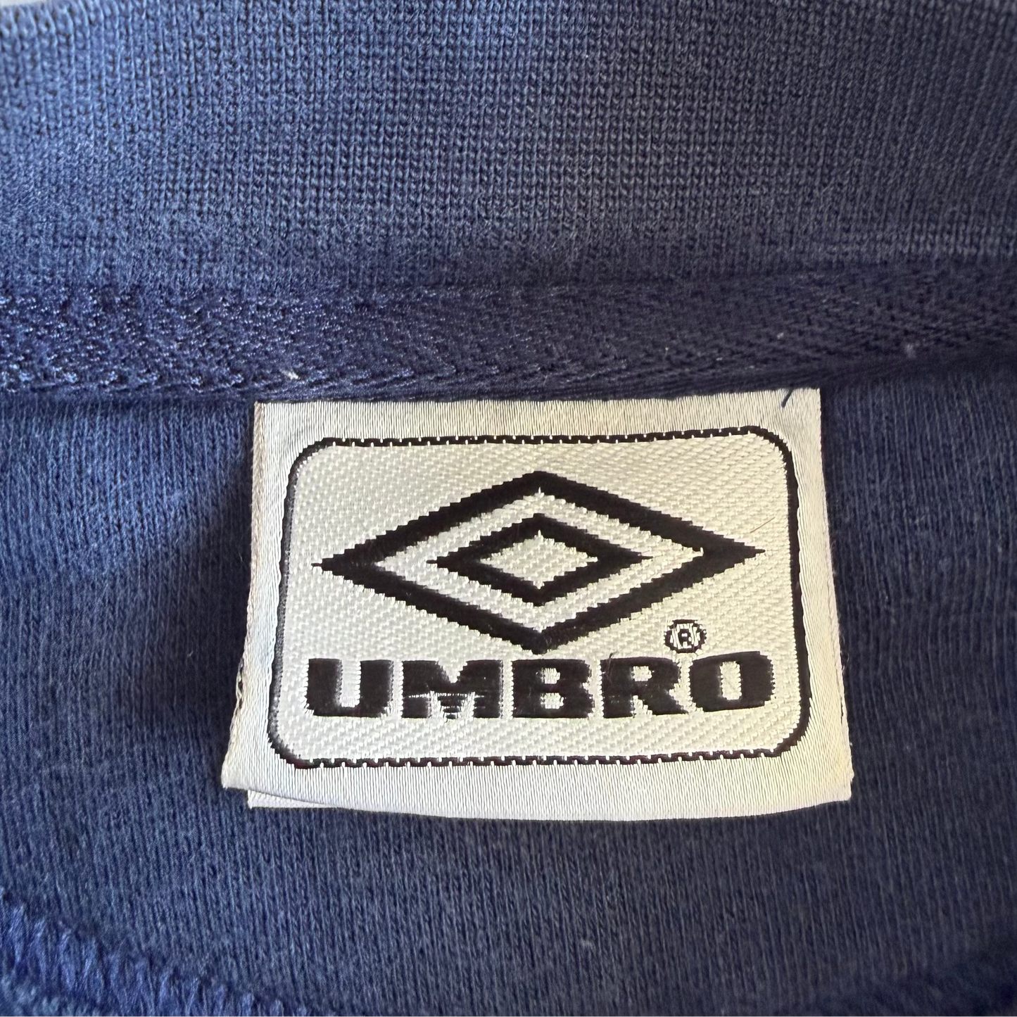 00s Umbro Sweatshirt - Small