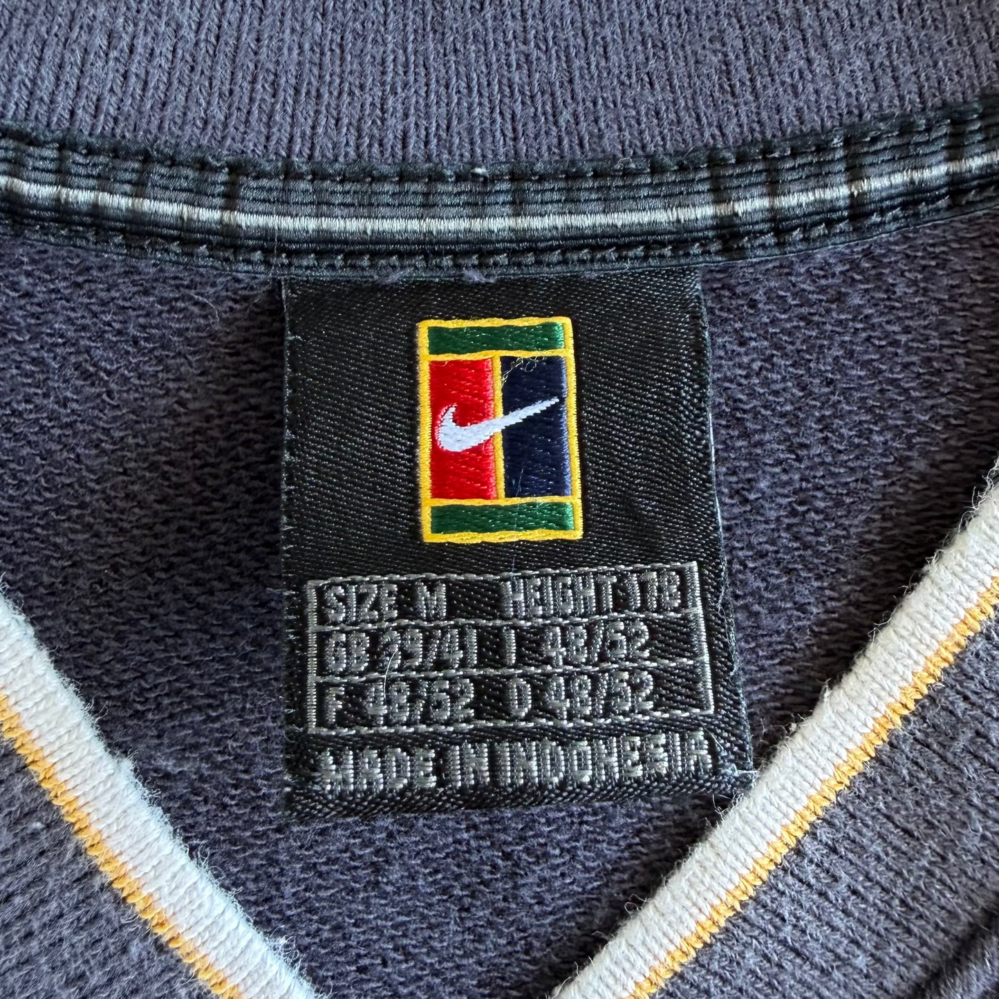 Nike Sweatshirt -  Medium