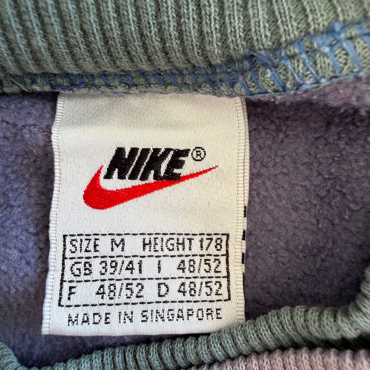 90s Nike Varsity Spell Out Sweatshirt - M