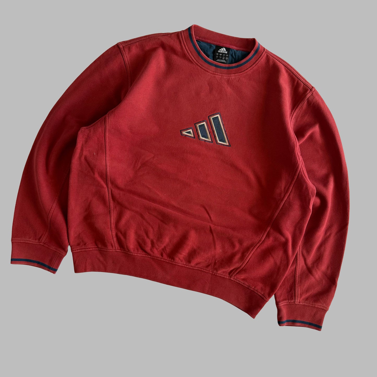 Adidas Embroidered Sweatshirt - XL