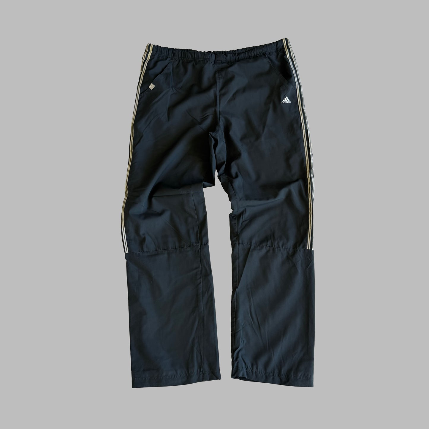 Y2K Adidas ThreeStripe Straight Leg Track Pants - M